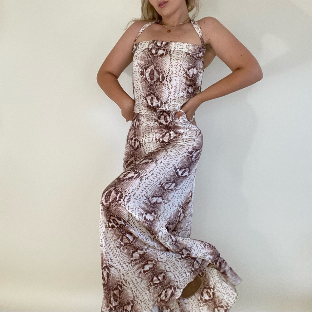 Snakeskin brown&white summer maxi dress by Alexis